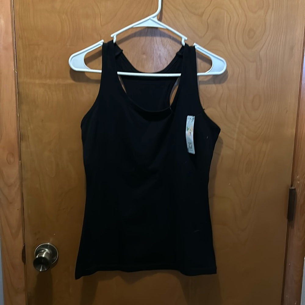 Beautyin/my chamo black tank top